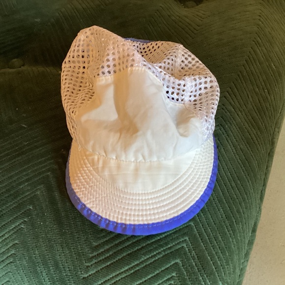 Patagonia Other - Vintage Patagonia Duckbill Med. Running Hat White/Blue duck bill